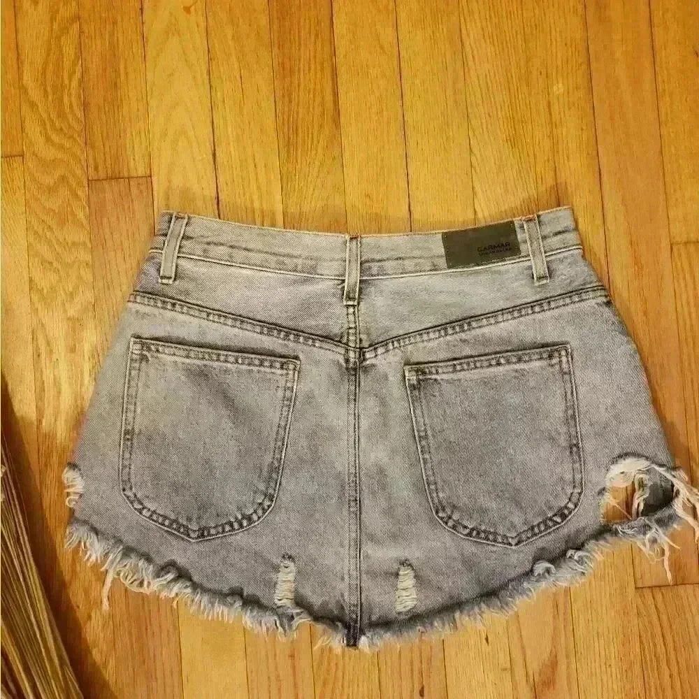 Carmar Beatrice Distressed Denim Skirt Size 29 - Picture 4 of 6